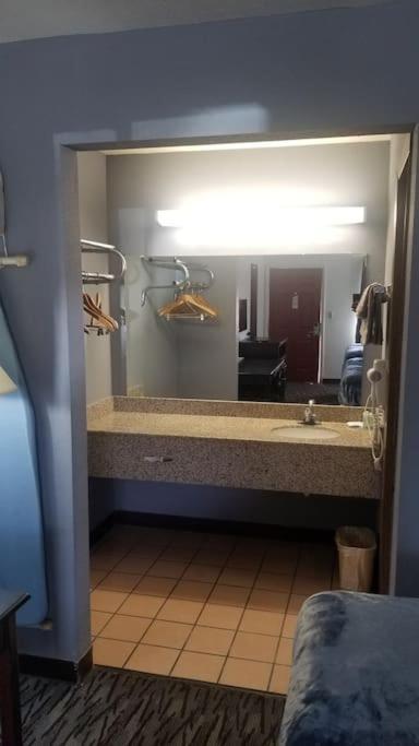 Osu 2 Queen Beds Hotel Room 230 Wi-Fi 斯蒂尔沃特 外观 照片